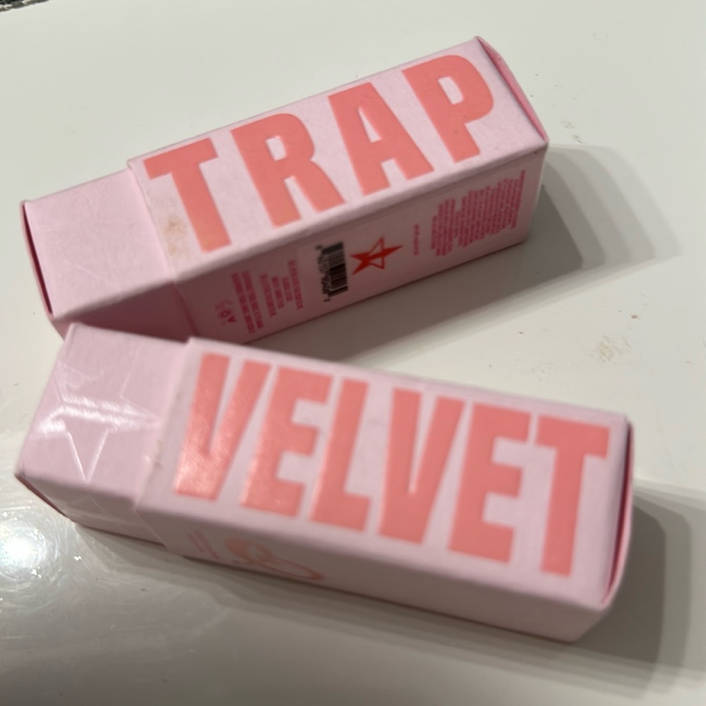 Jeffree Star Velvet Trap Lipstick FIRE STARTER NIB - Picture 10 of 10
